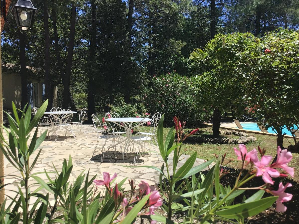 Le Clos Des Cigales Roussillon en Isere Esterno foto